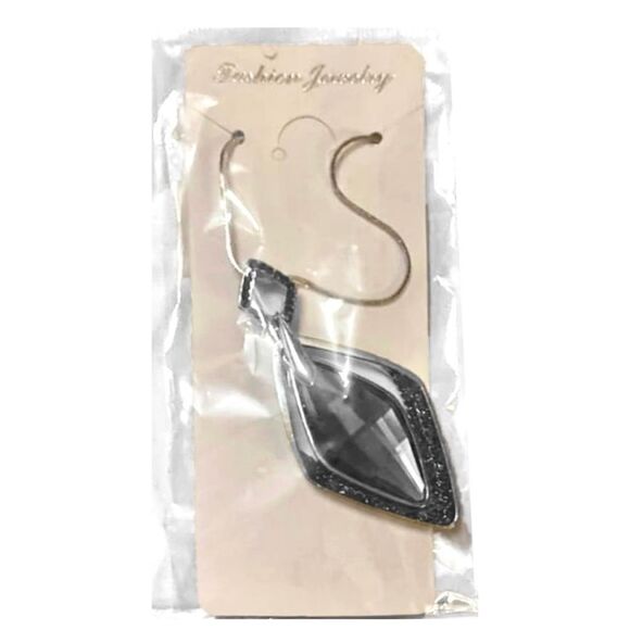 Long Gemstone Pendant Necklace - Picture 5 of 5